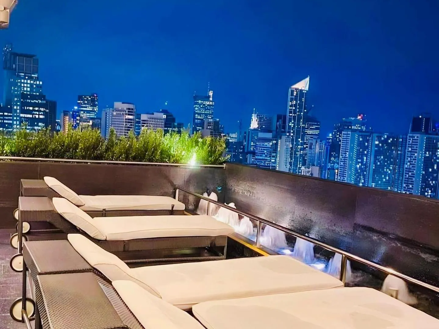 The Gramercy Residences 1Br Suite With 600Mbps Wifi Netflix & Free Amenities Makati City Filipíny