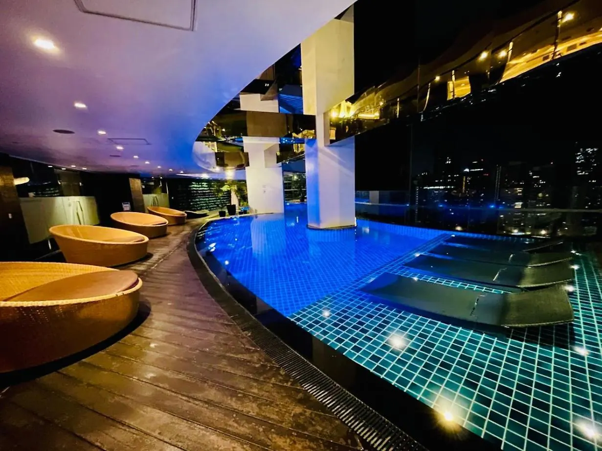 Hotel The Gramercy Residences 1Br Suite With 600Mbps Wifi Netflix & Free Amenities Makati City