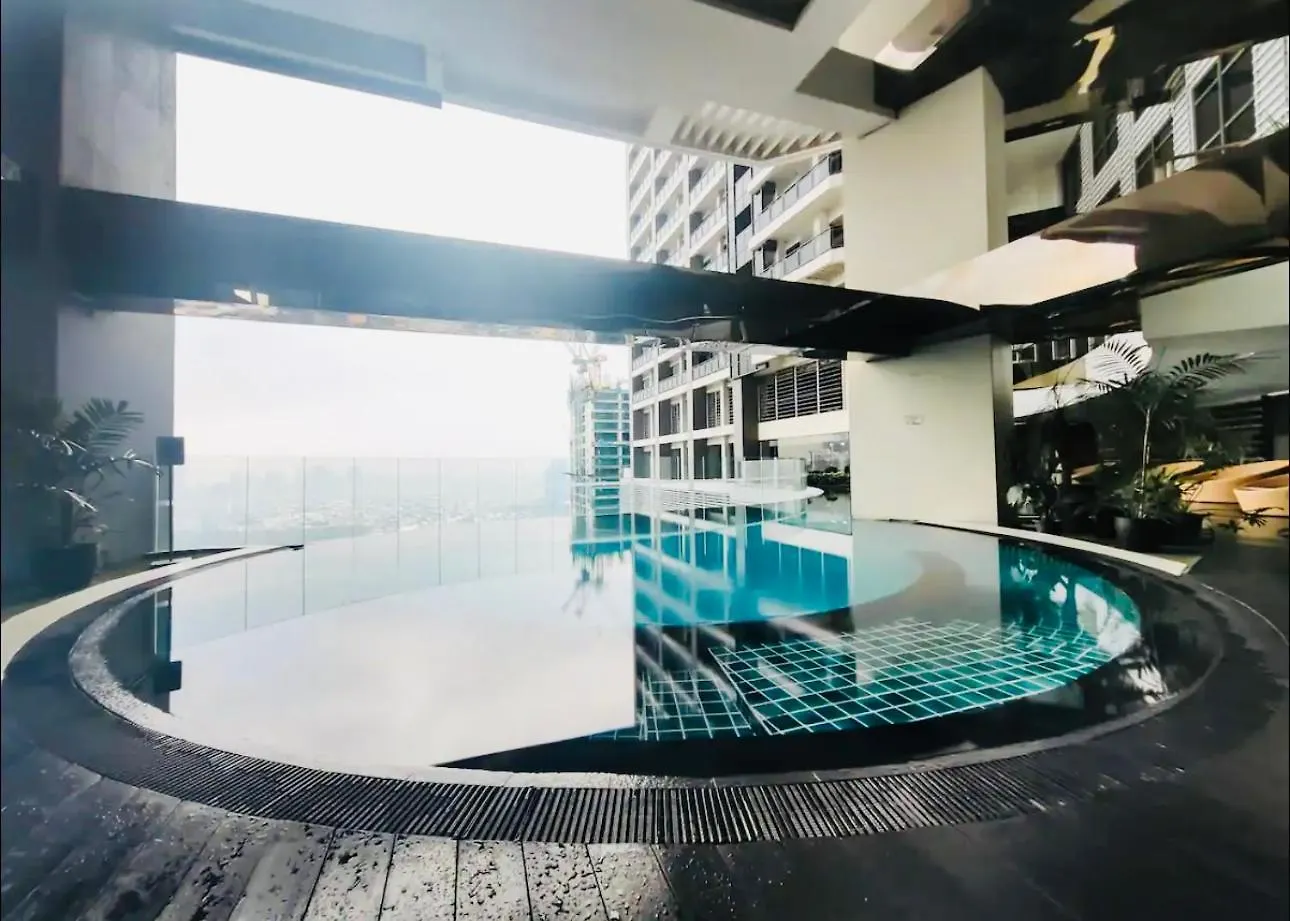 The Gramercy Residences 1Br Suite With 600Mbps Wifi Netflix & Free Amenities Makati City