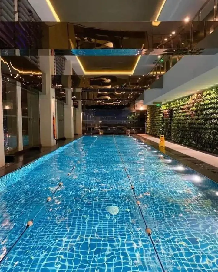 The Gramercy Residences 1Br Suite With 600Mbps Wifi Netflix & Free Amenities Makati City 0*,  Philippines
