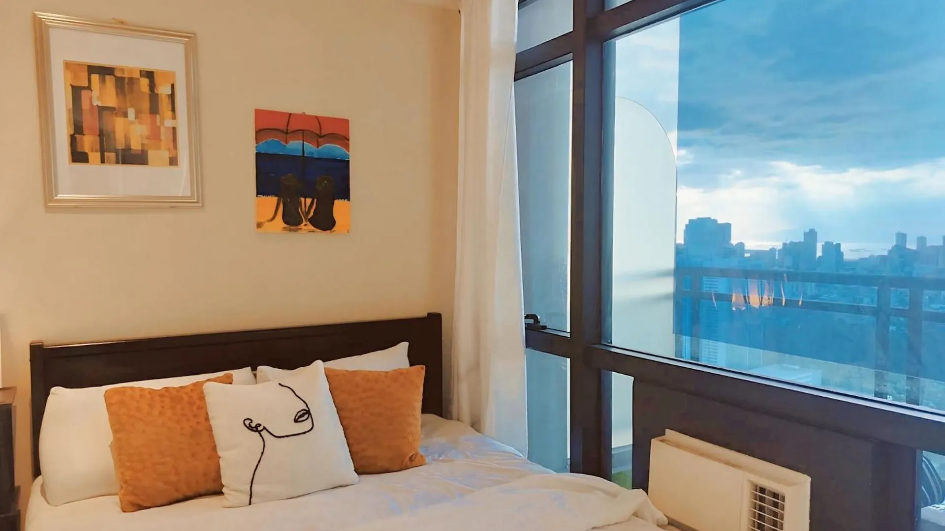 The Gramercy Residences 1Br Suite With 600Mbps Wifi Netflix & Free Amenities Makati City 0*,