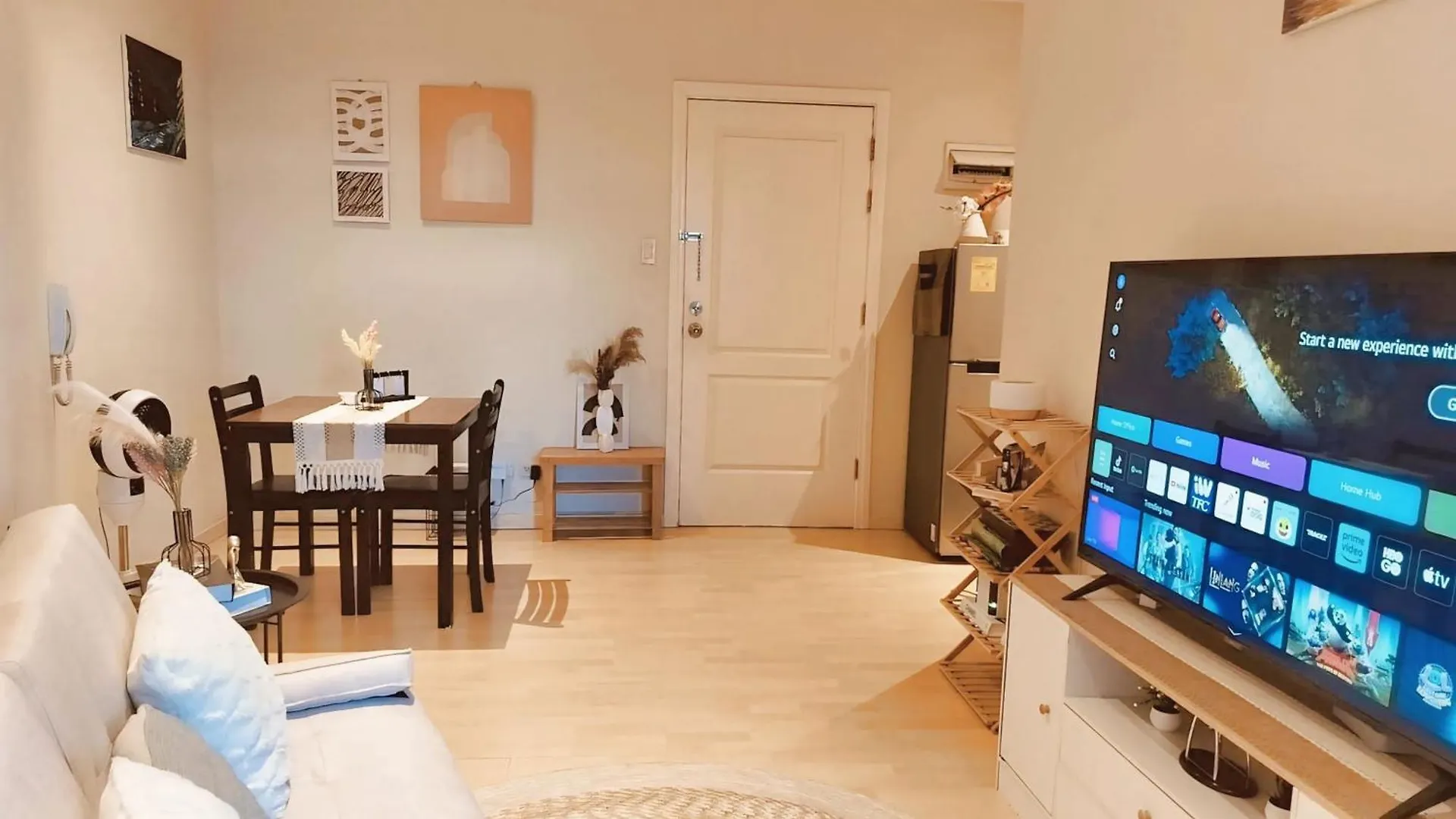 The Gramercy Residences 1Br Suite With 600Mbps Wifi Netflix & Free Amenities Makati City Philippines